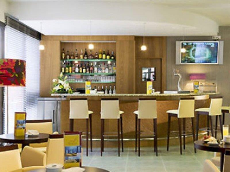 Hilton Garden Inn Màlaga Restaurace fotografie